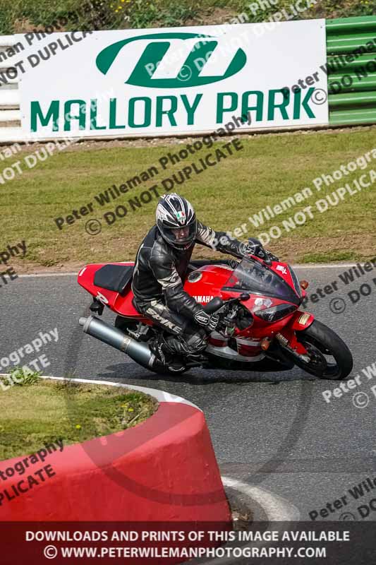 enduro digital images;event digital images;eventdigitalimages;mallory park;mallory park photographs;mallory park trackday;mallory park trackday photographs;no limits trackdays;peter wileman photography;racing digital images;trackday digital images;trackday photos